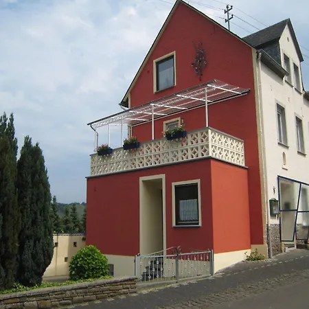 Comfortable Holiday Near Vineyards In Vakantiehuis *