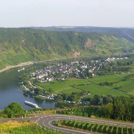 Comfortable Holiday Near Vineyards In Vakantiehuis